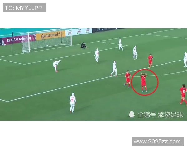 足球明星独特头套帽子揭秘时尚与功能的完美结合